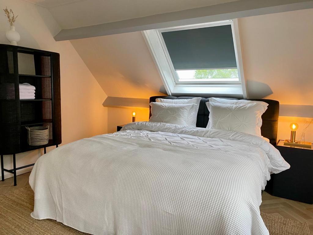 Guesthouse At The Amstel River With 2Br 2Ba And Garden Amstelveen Exterior foto